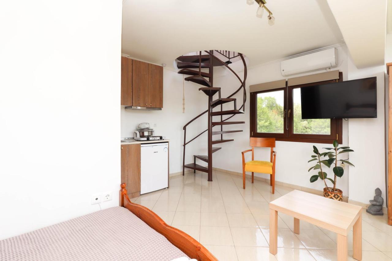 Studio Acropolis Serres Next To Center المظهر الخارجي الصورة